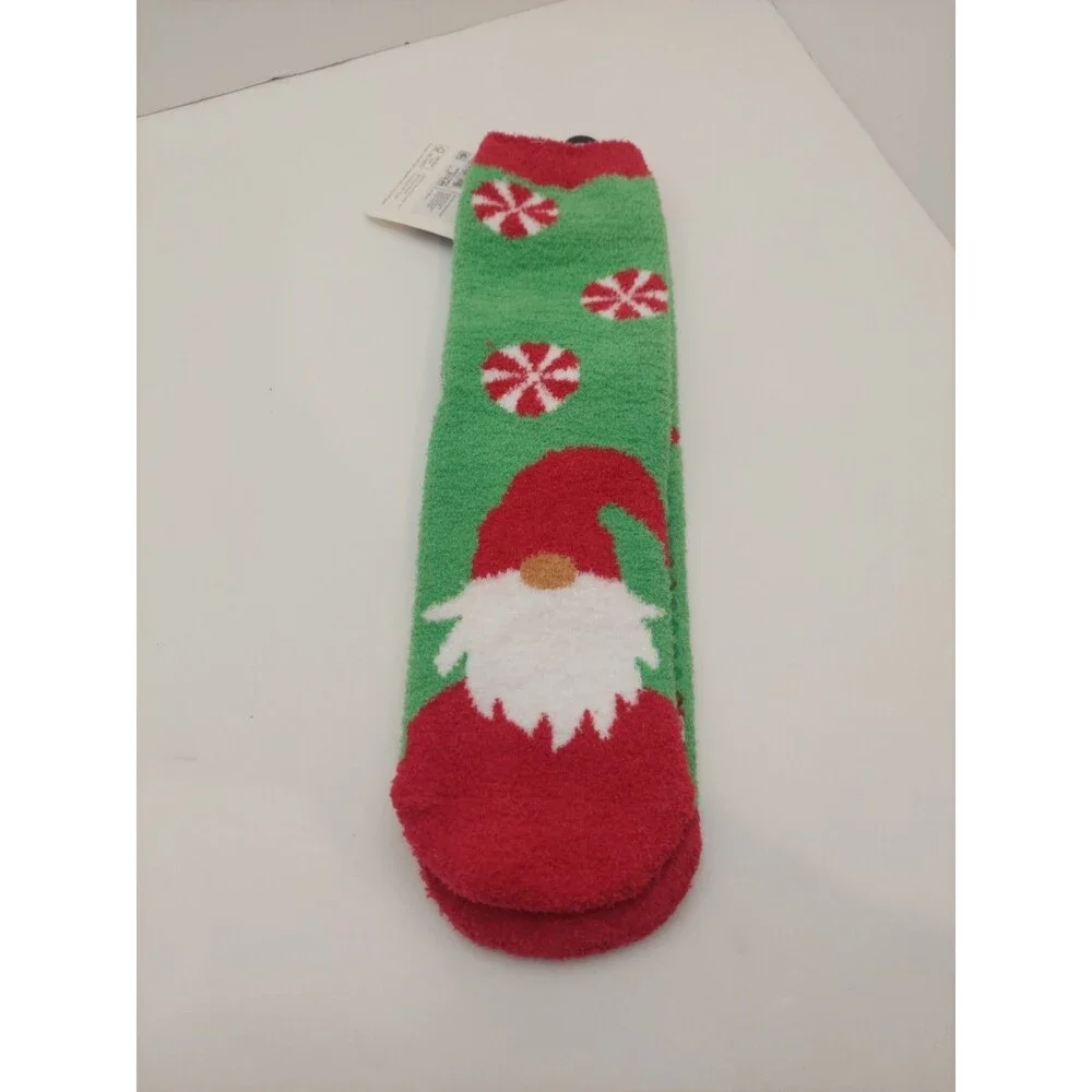 Northeast Outfitters Cozy Cabin Women's Socks Size 5 - 10 Festive Green Gnome